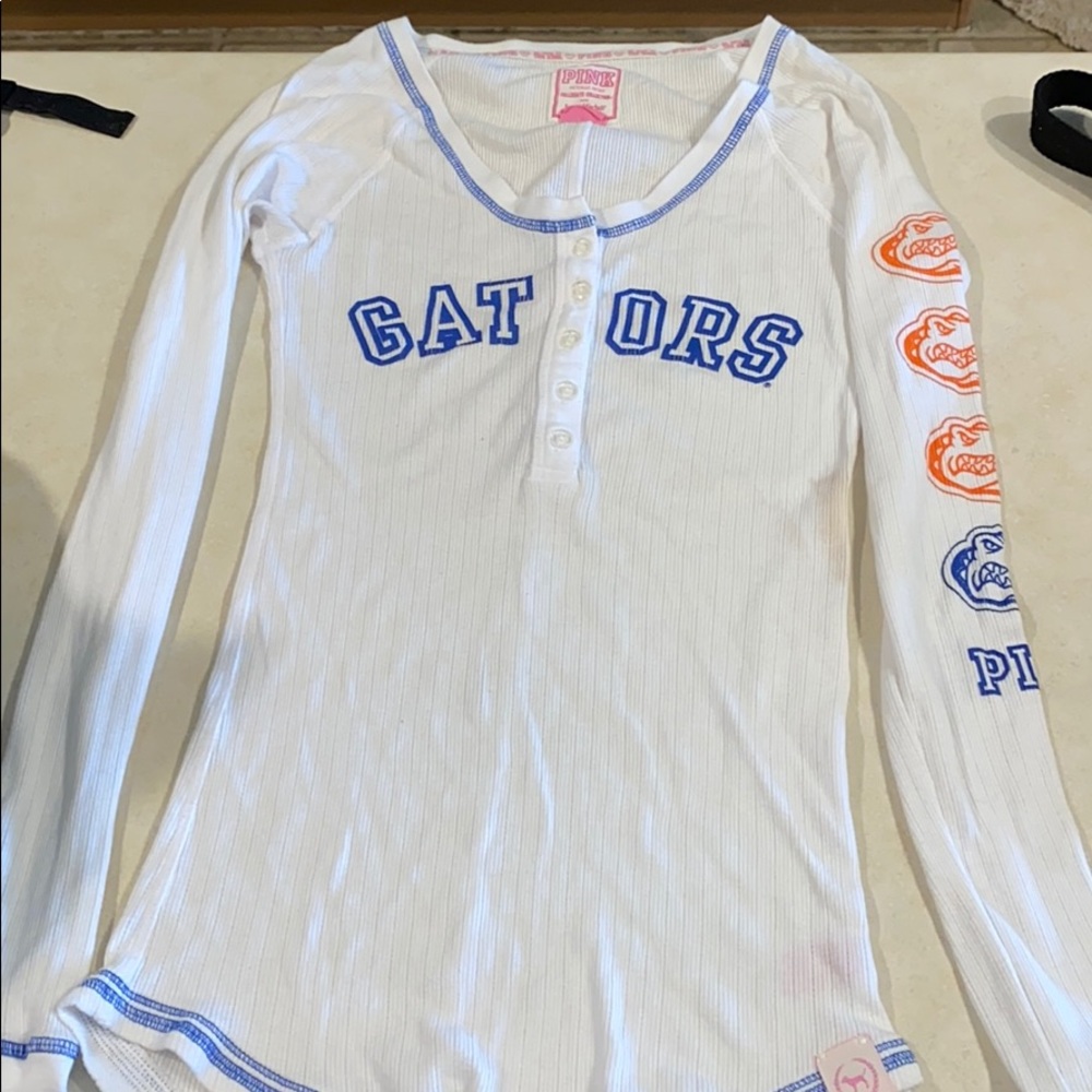 Victoria’s Secret Pink thermal